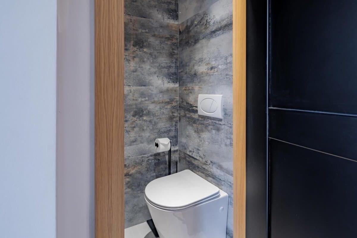 - Unique - High-end - Brand New * Budapest
